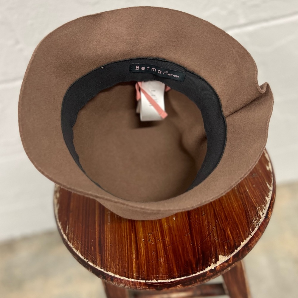 Betmar New York Dixie Wool Felt Cloche Hat - Picture 5 of 7